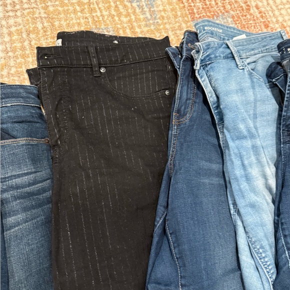 Size 14 Jeans Lot - Skinny (Reg & Cropped) - Gap, A&F, Loft, etc - Picture 3 of 5